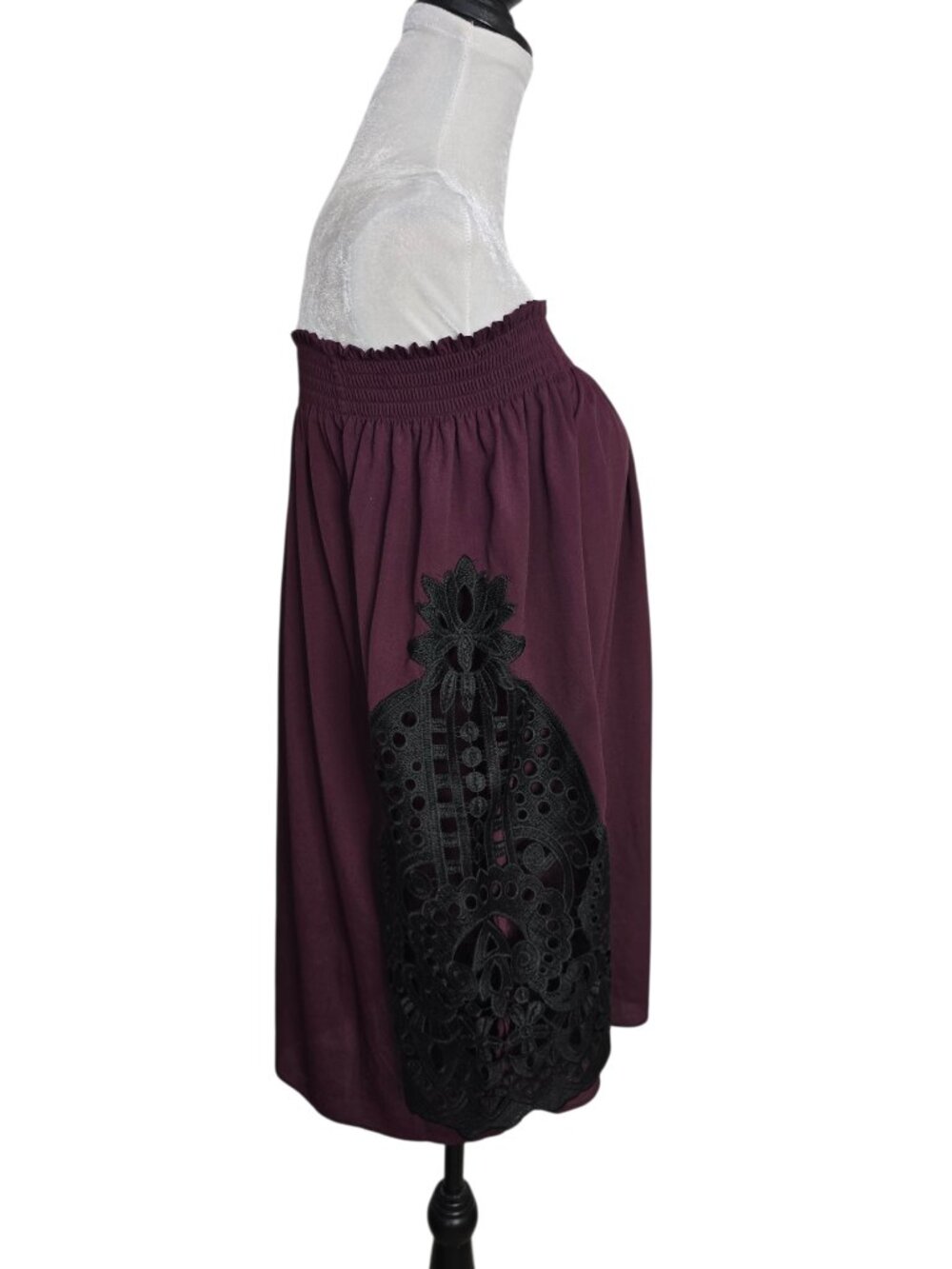 Kobi Women's Off The Shoulder Burgundy Blouse w Crochet Lace Sleeves Size Large - Picture 9 of 11